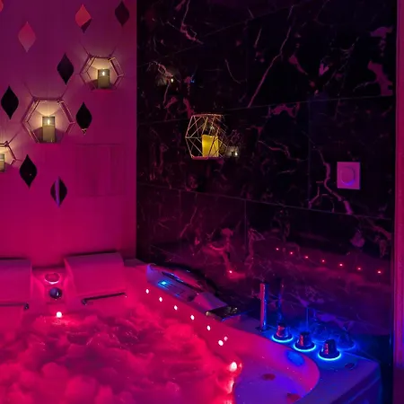 1000 Et Nuit * La Boissiere-de-Montaigu