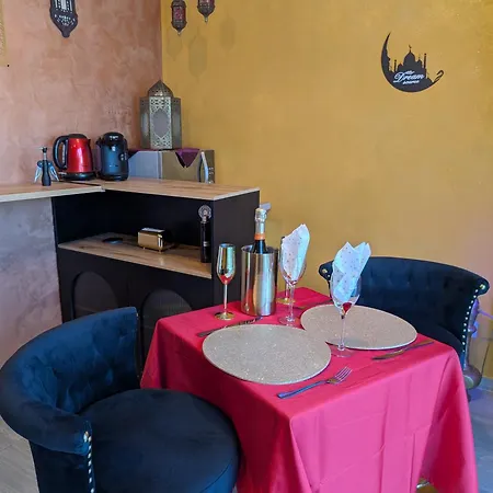 1000 Et Nuit بيت الحب *