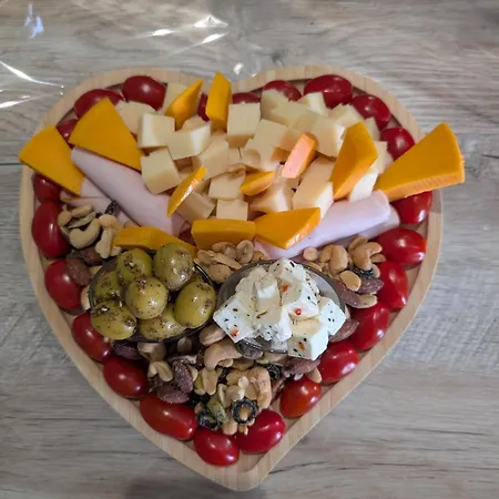 1000 Et Nuit بيت الحب