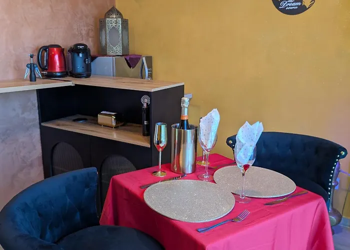 1000 Et Nuit Love hôtel *